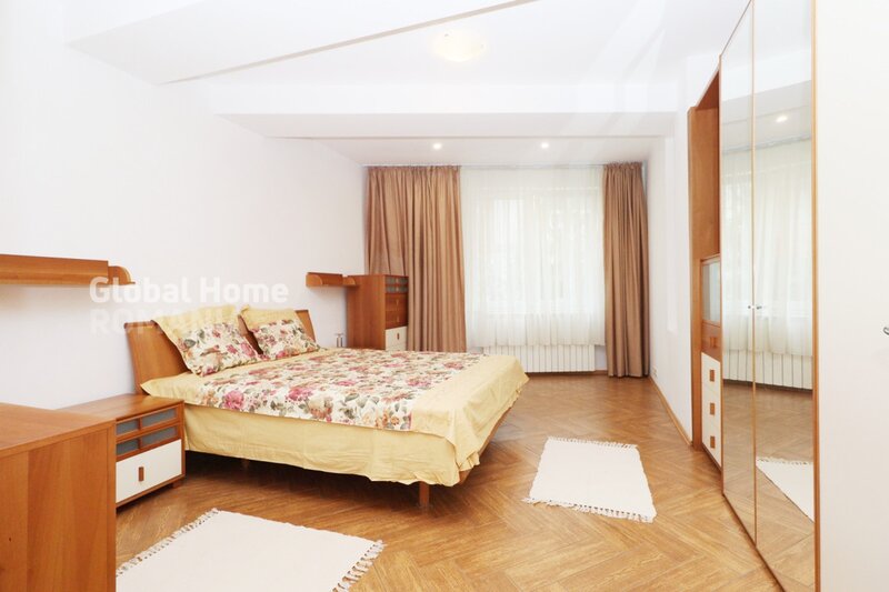 Sat Francez, Aron Cotrus, apartament 3 camere, 101 mp, 2005, Parc Herastrau.